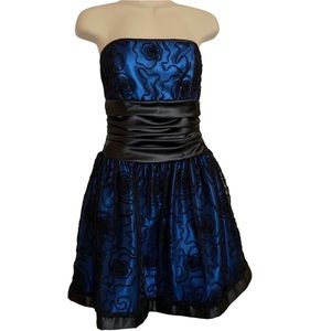 JESSICA McClintock For Gunne Sax Blue and Black Tulle Strapless Dress Si…